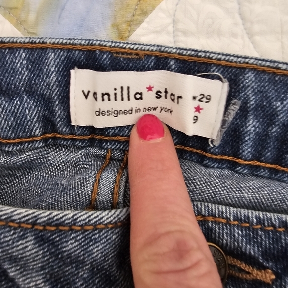 Vanilla Star Real Cheeky Short Women's Size 29 NWT - Picture 5 of 10